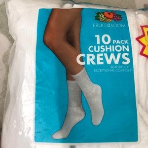 Fruit of the loom woman’s socks